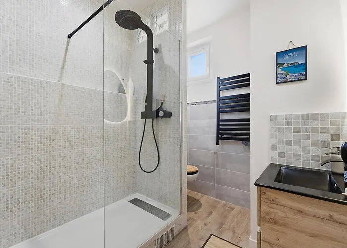 L'azur Antibois - Charme Confort *